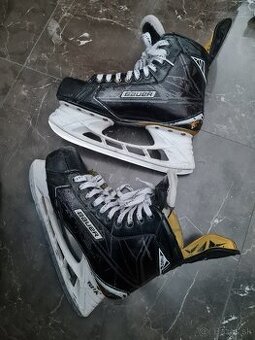 Predám profesionalne korčule Bauer Supreme S180