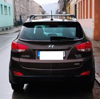 Elektróny 180 - 200  ks  + strešné nosiče Prorack 130 eur