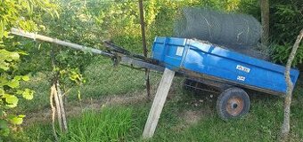 Privesny vozik za malotraktor