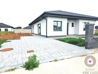 NÍZKOENERGETICKÝ BUNGALOV- 108m2 + krytá terasa 12m2, POZEMO