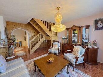 Luxusná rodinná vila inšpirovaná Versailles v Poprade ✨