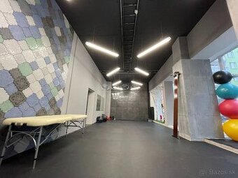 Lukratívny obchodný priestor na predaj - Nové Mesto