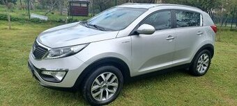 Kia sportage 2,0Crdi 4x4 2015,v. sedacky 4X,navi,par.kamera
