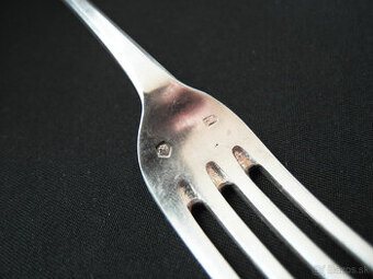 Stará vidlička striebro