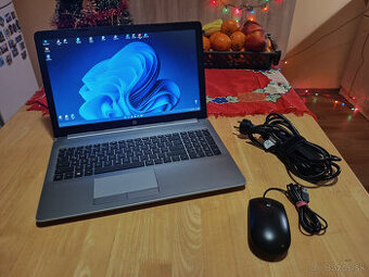 HP 255 G7 - 15.6" / Ryzen 3 / 16GB DDR4 / SSD - 1