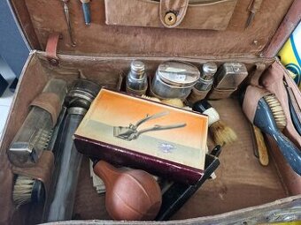 Starožitný kufrík na holenie strihanie