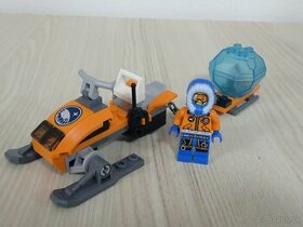 60032 LEGO City Arctic Snowmobile - 1
