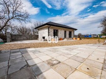 Nový 2‑izb. dom +  2 396 m² pozemku so stavebným potenciálom