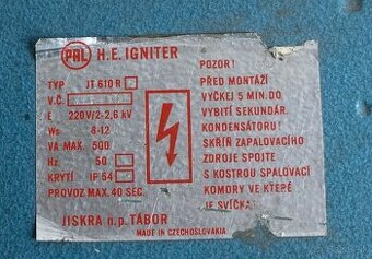 Zapaľovacie zariadenie pre horáky