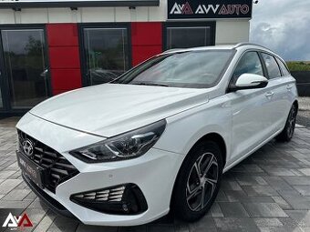 Hyundai i30 CW 1.6 CRDi Family, v Záruke, Pôvodný lak, SR