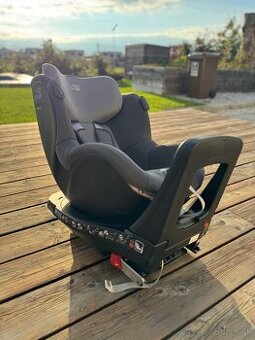 Britax Romer Dualfix 3 i-Size