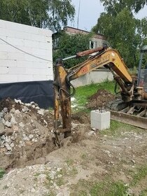 Ponúkam výkopové a zemne práce s minibagrom