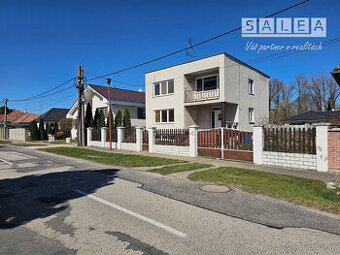 Priestranný rodinný dom 220m² s pozemkom 757m²