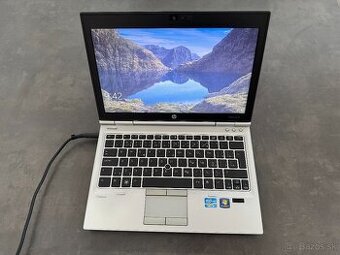 HP EliteBook 2570p + 2 funkčné HP dockovacie stanice