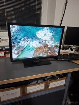 Predám LCD monitor Dell P2210F