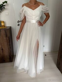 Luxusné tylové svadobné šaty