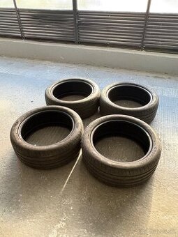 Goodyear Eagle F1 265/40 R20