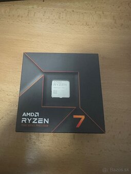 Ryzen 7 7700x, vengeance ddr5 32gb, lexar ns100 2tb