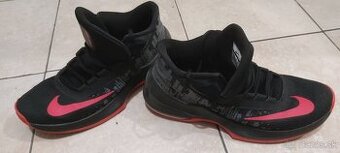 Nike Air Max Infuriate 2 Mid