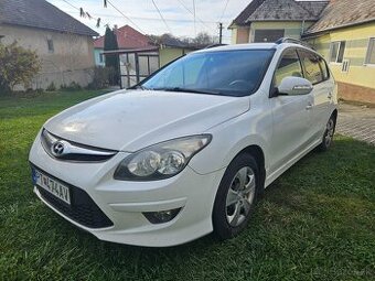 Hyundai i30 cw 1.4i
