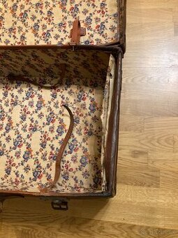 lodný kožený kufor