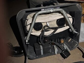 Externý reproduktor v kufri