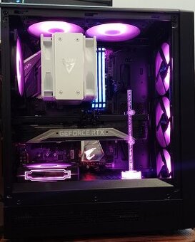 HERNÝ PC-Ryzen 7 3800XT+RTX 3070+32GB RGB RAM+WIN11