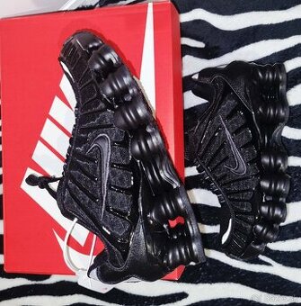 Nike Shox