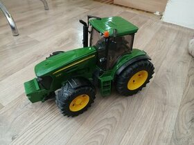 Predám modely traktorov Bruder 1,16 mierka