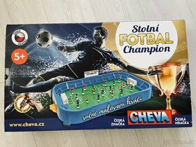 Stolný futbal Cheva Champion