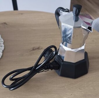 Elektrická moka konvica Bialetti
