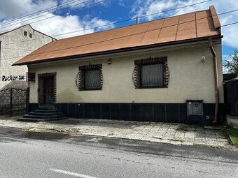 Rodinný dom 4+1, 100m²,Garáž 332 m² Varín, pozemok 805m²