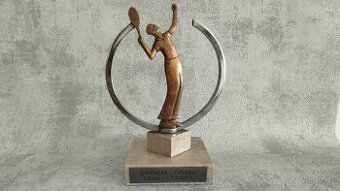 Stará sportovní tenisová cena z roku 1942. Art deco.