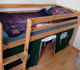 Detská posteľ