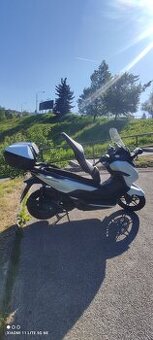 Honda Forza 125
