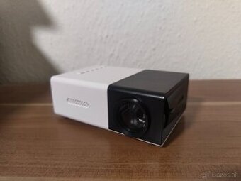 Mini LED projektor