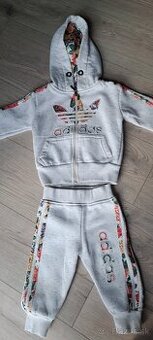 Adidas súprava tepláky a mikina veľ. 86