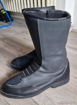 Čižmy na moto
