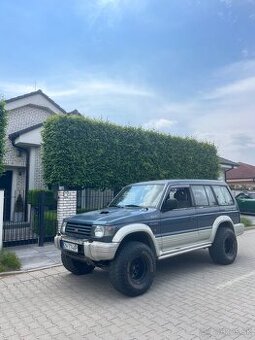 Pajero 2.8 TD Superselect