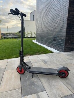 Elektrická kolobežka Ninebot Zing C20