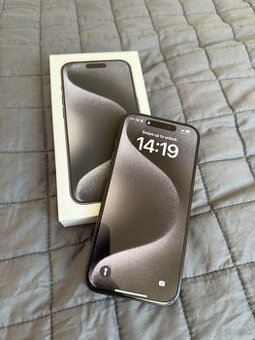 iPhone 15 Pro 256GB Black Titanium