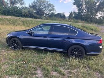 Volkswagen Passat B8 sedan-dohoda na mieste