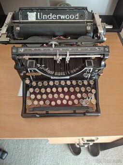 retro pisaci stroj