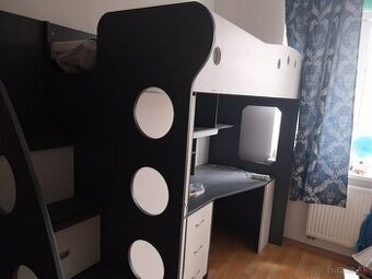 Postel zo stolom