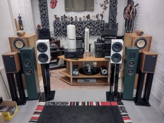 Buchardt S400 Signature mkI so stojanmi