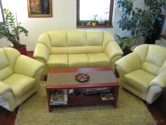 Na predaj menej použivaná zachovalá kožená sedačka 3+1+1