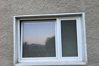 Plastové okná / strešné okná