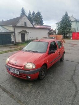 Renault clio 1.2 benzín