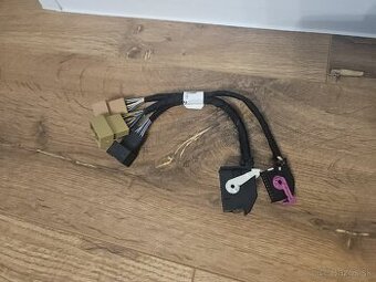 Redukcia z PQ na MQB riadiacu jednotku cuvacich senzorov