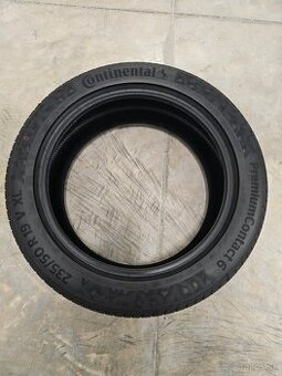 Continental PremiumContact 6 235/50 R19 V XL